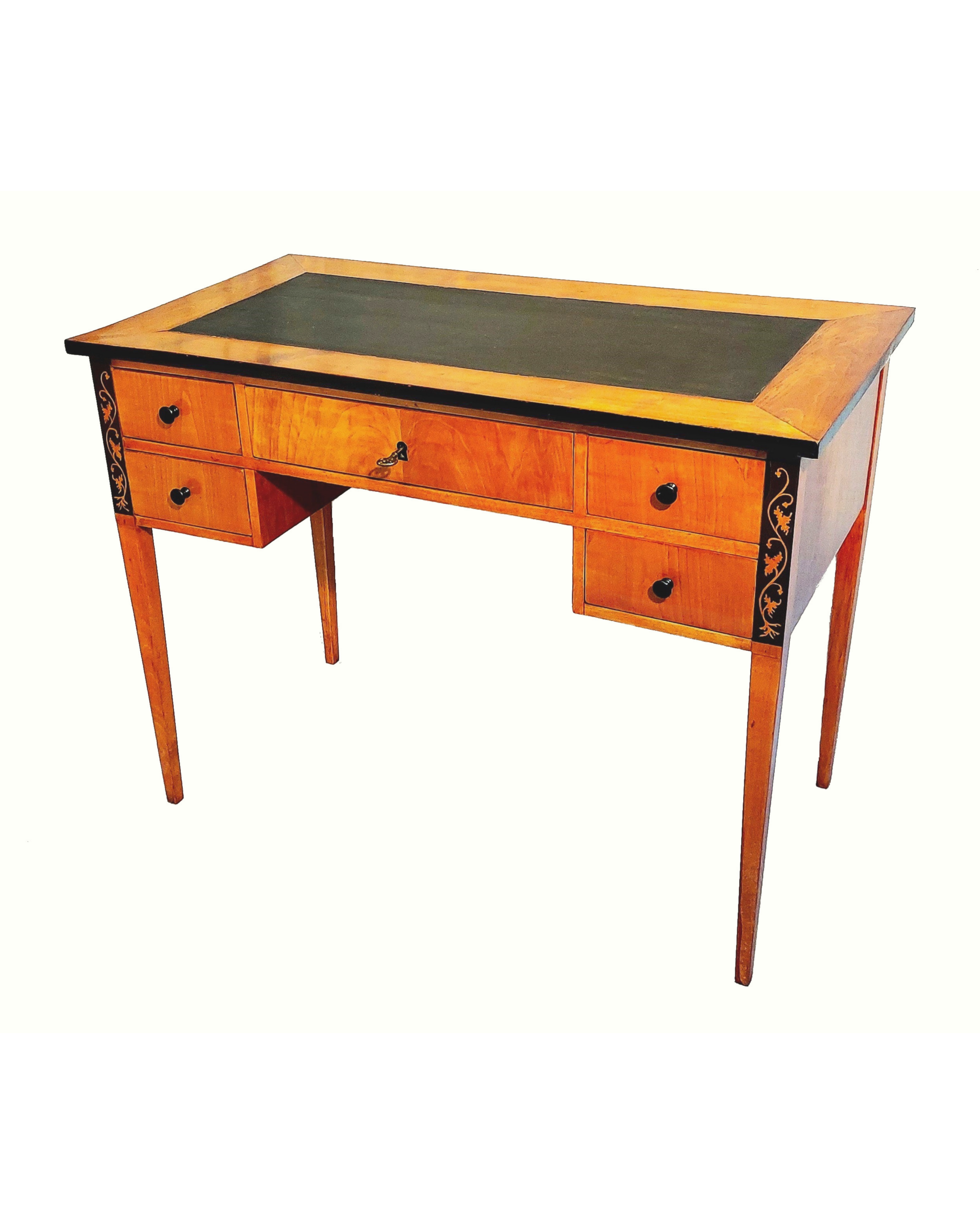 Kleiner Schreibtisch – Bild 3